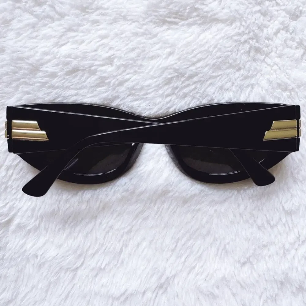 Faye Mirrored Purple with Black Rim Sunglasses - Picture 16 of 16